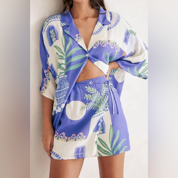 Fashion Holiday Print Shirt & Skirt Two-Piece Set - Picture 3 of 5